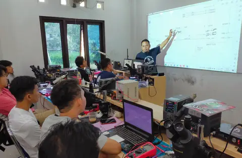 Training Online Borneoflasher Indonesia - Kelas Software EMMC dan UFS Android